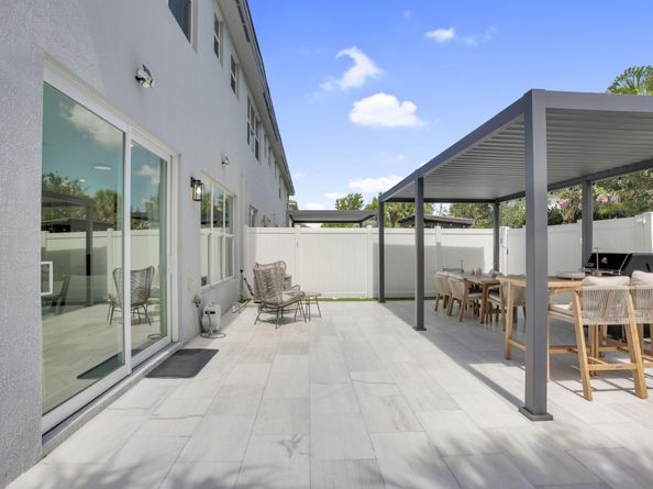 1041 Rio Court, Deerfield Beach FL 33064