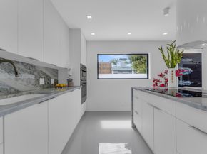 2724 N Ocean Boulevard, Fort Lauderdale FL 33308