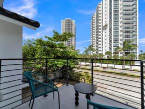 2724 N Ocean Boulevard, Fort Lauderdale FL 33308
