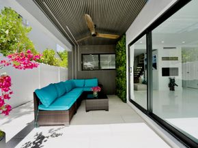 2724 N Ocean Boulevard, Fort Lauderdale FL 33308