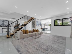 2724 N Ocean Boulevard, Fort Lauderdale FL 33308