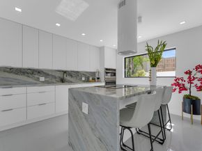 2724 N Ocean Boulevard, Fort Lauderdale FL 33308