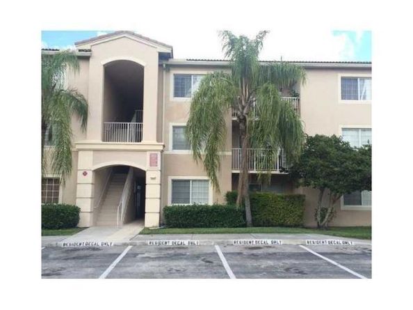 5011 Wiles Road 206, Coconut Creek FL 33073