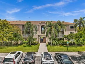 5011 Wiles Road 206, Coconut Creek FL 33073