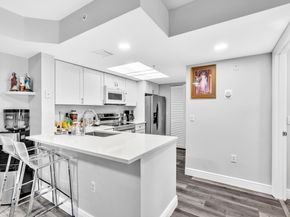 5011 Wiles Road 206, Coconut Creek FL 33073