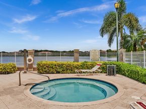 5011 Wiles Road 206, Coconut Creek FL 33073