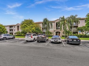 5011 Wiles Road 206, Coconut Creek FL 33073