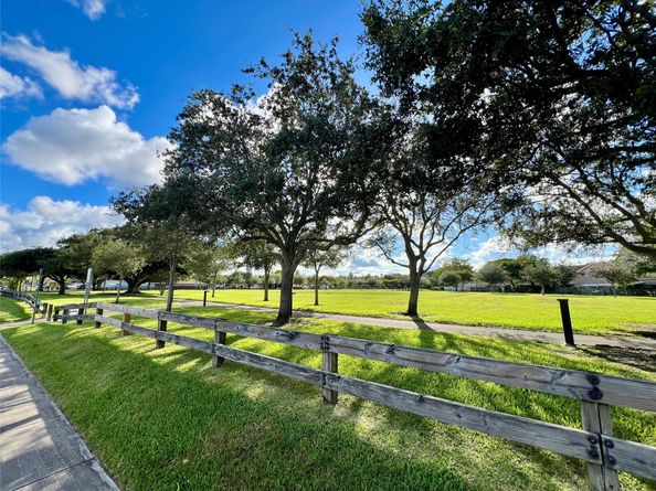 Undisclosed Address #FX-10516414, Miami FL 33177