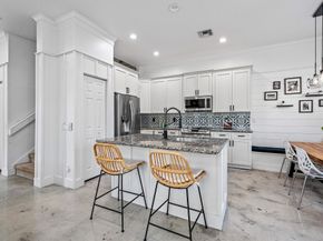 160 Barefoot Cove, Hypoluxo FL 33462