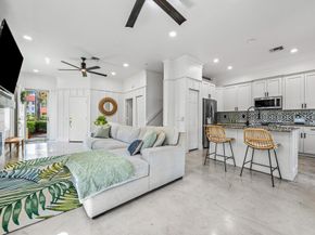 160 Barefoot Cove, Hypoluxo FL 33462