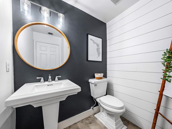 160 Barefoot Cove, Hypoluxo FL 33462
