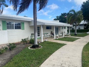 6260 NE 18th Ave