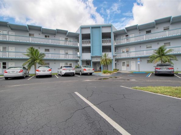 2300 Park Ln 311, Hollywood FL 33021