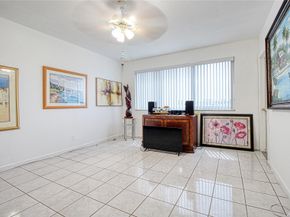 2300 Park Ln 311, Hollywood FL 33021