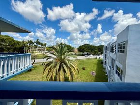 2300 Park Ln 311, Hollywood FL 33021