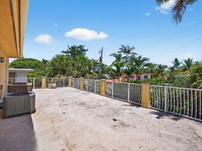 3325 NE 14th Ct, Fort Lauderdale FL 33304