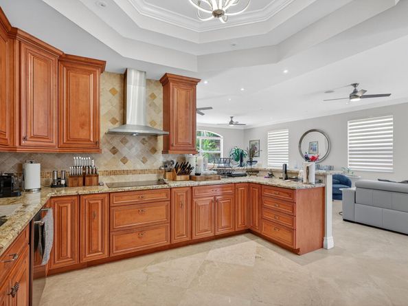 3325 NE 14th Ct, Fort Lauderdale FL 33304