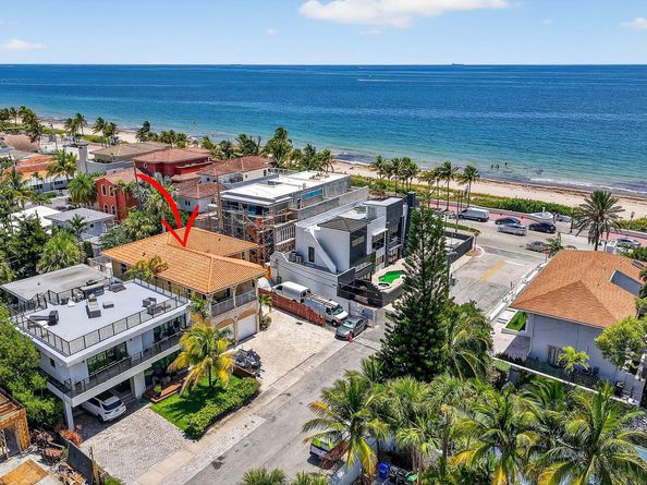 3325 NE 14th Ct, Fort Lauderdale FL 33304