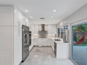 2051 NE 59th Ct, Fort Lauderdale FL 33308
