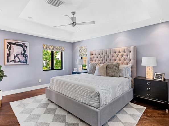 49 Fiesta Way, Fort Lauderdale FL 33301