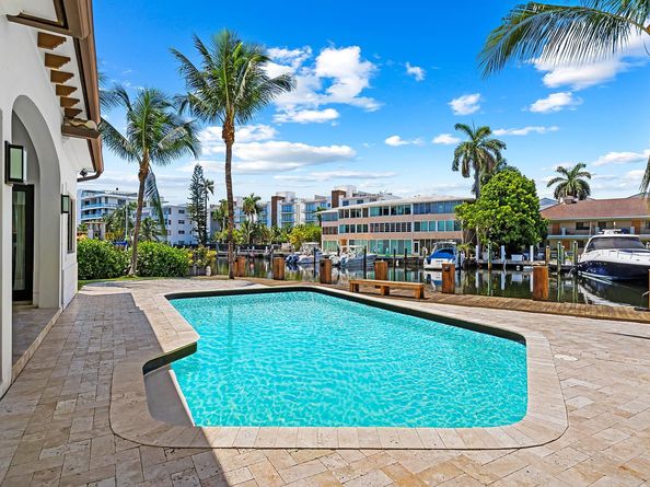 49 Fiesta Way, Fort Lauderdale FL 33301