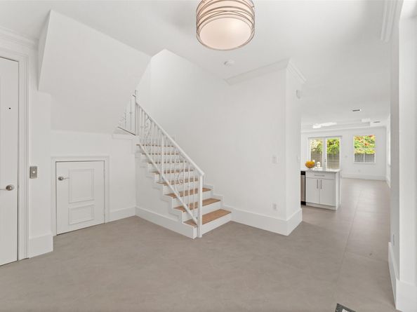 610 SW 10th St 610, Fort Lauderdale FL 33315