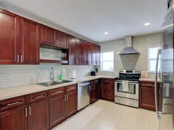 3170 NW 68th Court, Fort Lauderdale FL 33309