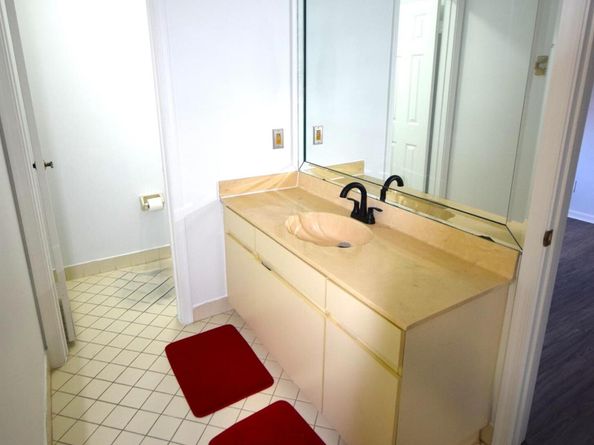 5530 Coach House Circle E, Boca Raton FL 33486