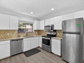 5530 Coach House Circle E, Boca Raton FL 33486