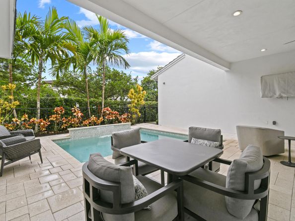 6028 Curie Place, Palm Beach Gardens FL 33418