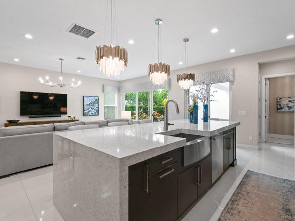 6028 Curie Place, Palm Beach Gardens FL 33418