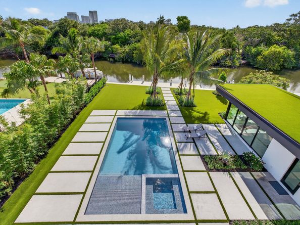 119 N Gordon Rd, Fort Lauderdale FL 33301