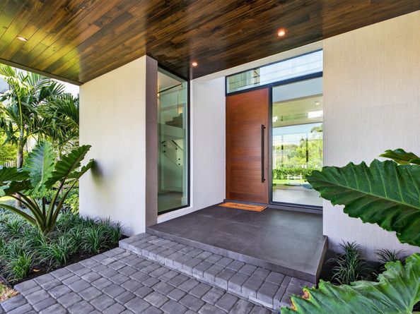 119 N Gordon Rd, Fort Lauderdale FL 33301