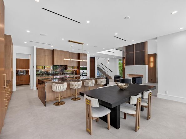 119 N Gordon Rd, Fort Lauderdale FL 33301