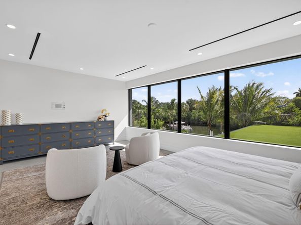 119 N Gordon Rd, Fort Lauderdale FL 33301