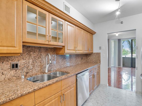 1401 S Ocean Boulevard 305, Boca Raton FL 33432