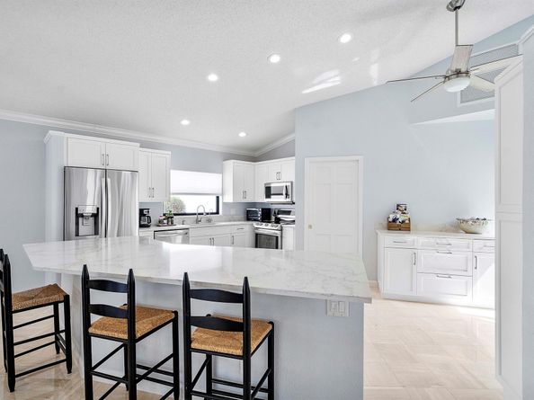 22652 Esplanada Circle W, Boca Raton FL 33433