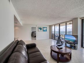 4200 N Ocean Drive 11405, Singer Island FL 33404