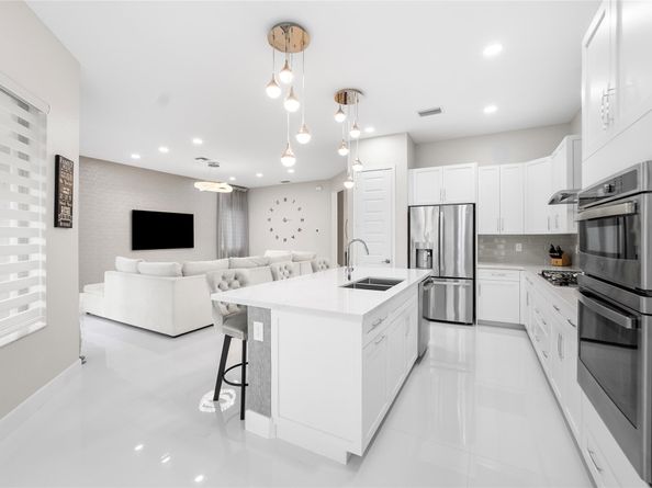 10777 Oceano Way, Parkland FL 33076