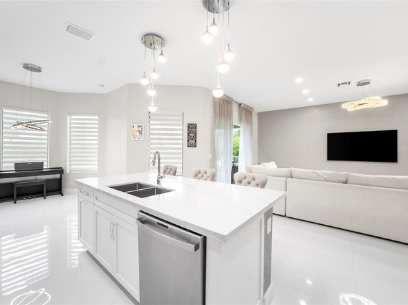 10777 Oceano Way, Parkland FL 33076