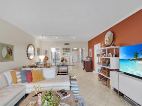 730 Greensward Court 107J, Delray Beach FL 33445