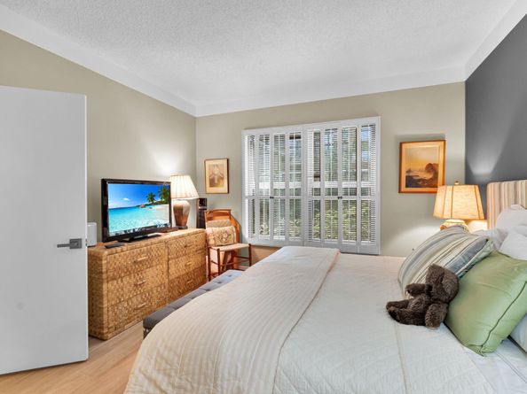 730 Greensward Court 107J, Delray Beach FL 33445