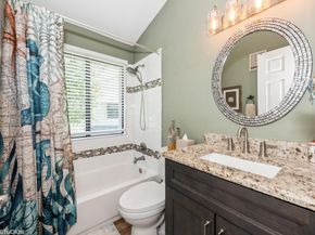 805 Harbour Pointe Way, Greenacres FL 33413