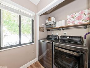 805 Harbour Pointe Way, Greenacres FL 33413