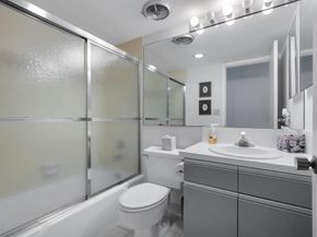 805 Bridgewood Place, Boca Raton FL 33434