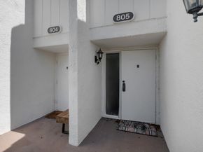 805 Bridgewood Place, Boca Raton FL 33434