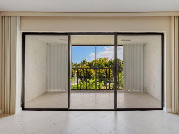 4411 Trevi Court 303, Lake Worth FL 33467