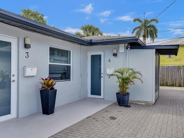 220 Walton Boulevard, West Palm Beach FL 33405