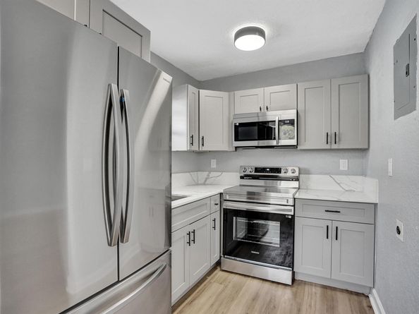 220 Walton Boulevard, West Palm Beach FL 33405