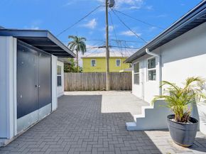 220 Walton Boulevard, West Palm Beach FL 33405